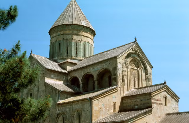 Kham pha cuoc song muon mau o dat nuoc Gruzia thoi Lien Xo-Hinh-19