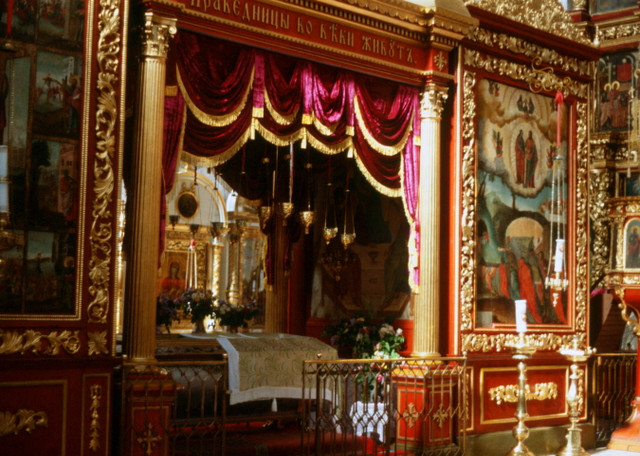 Bất ngờ vẻ đẹp của thành cổ Pskov, Liên Xô năm 1985 - Hình 6 Bat ngo ve dep cua thanh co Pskov, Lien Xo nam 1985-Hinh-6