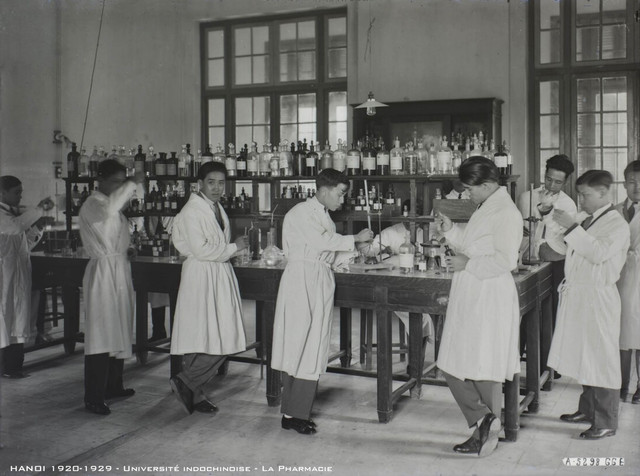 Ảnh hiếm về thuở sơ khai của những ngôi trường cổ nhất Hà Nội - Hình 4 Anh hiem ve thuo so khai cua nhung ngoi truong co nhat Ha Noi-Hinh-4