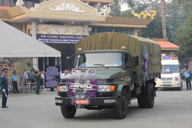 Anh hùng phi công Nguyễn Văn Bảy đã về đất mẹ Đồng Tháp - Hình 16 Anh hung phi cong Nguyen Van Bay da ve dat me Dong Thap-Hinh-16