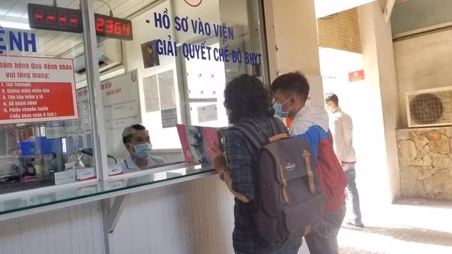 Chọn giá thầu thấp, trang thiết bị y tế không đảm bảo: Các bệnh viện kiến nghị gì? - Hình 2 Chon gia thau thap, trang thiet bi y te khong dam bao: Cac benh vien kien nghi gi?-Hinh-2