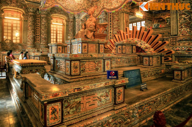 Ảnh hiếm về công trường xây dựng lăng Khải Định - Hình 8 Anh hiem ve cong truong xay dung lang Khai Dinh-Hinh-8