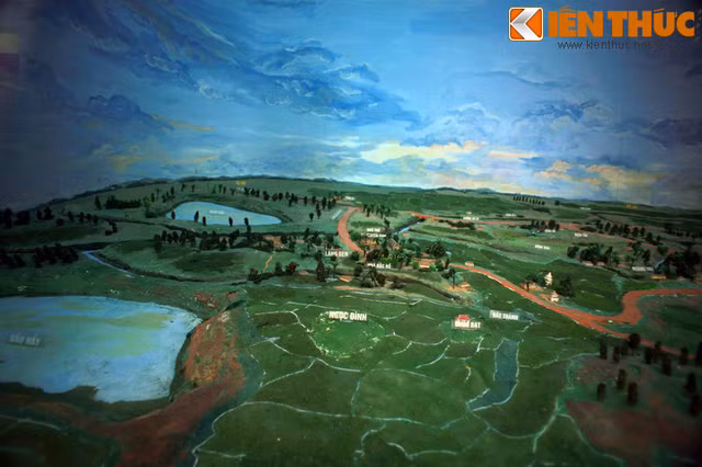 Nhung dau moc quan trong trong cuoc doi cu Nguyen Sinh Sac qua mo hinh dac biet