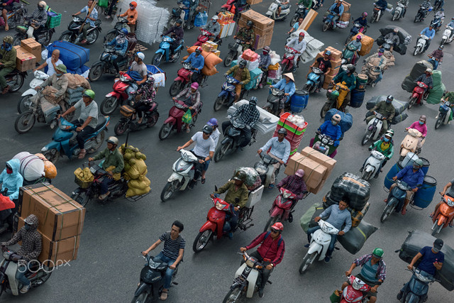 Những bức ảnh 'siêu thực' về Việt Nam của nhiếp ảnh gia ngoại - Hình 3 Nhung buc anh 'sieu thuc' ve Viet Nam cua nhiep anh gia ngoai-Hinh-3