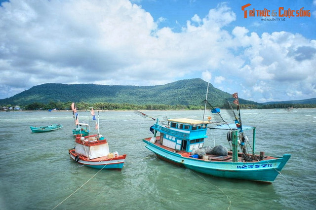 Khám phá 10 thành phố có biển rộng và núi cao nổi tiếng nhất Việt Nam - Hình 10 Kham pha 10 thanh pho co bien rong va nui cao noi tieng nhat Viet Nam-Hinh-10