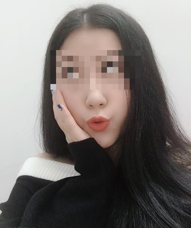Tin mới nhất vụ hotgirl lễ tân lộ clip quan hệ cùng bạn trai ở cầu thang - Hình 8 Tin moi nhat vu hotgirl le tan lo clip quan he cung ban trai o cau thang-Hinh-8