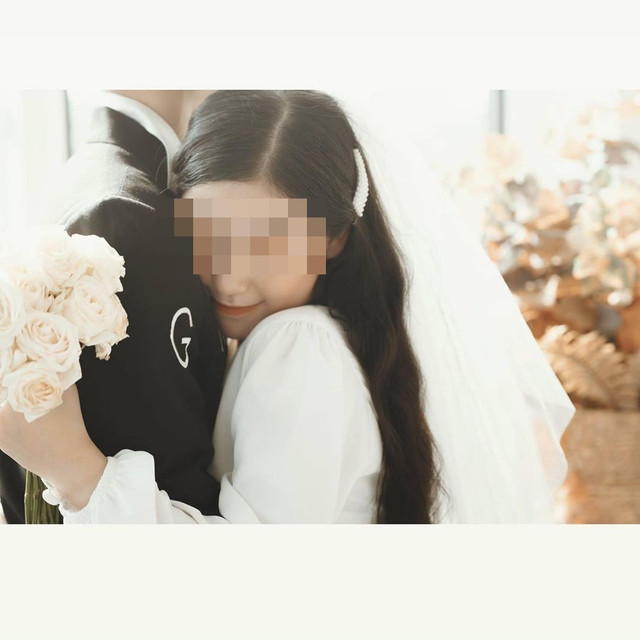 Tin mới nhất vụ hotgirl lễ tân lộ clip quan hệ cùng bạn trai ở cầu thang - Hình 12 Tin moi nhat vu hotgirl le tan lo clip quan he cung ban trai o cau thang-Hinh-12