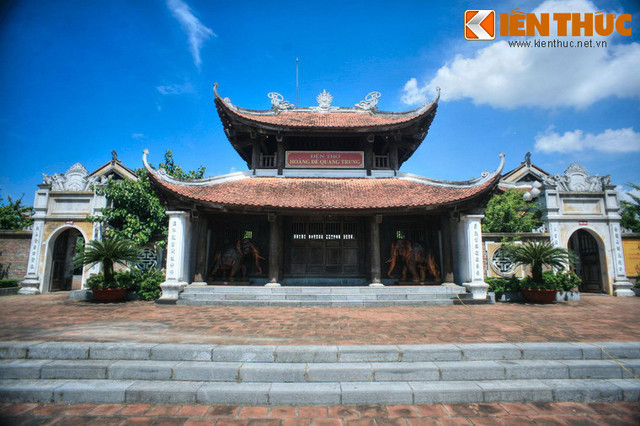 Giải mã bí mật ở ngọn núi thiêng nối tiếng giữa thành Vinh - Hình 12 Giai ma bi mat o ngon nui thieng noi tieng giua thanh Vinh-Hinh-12