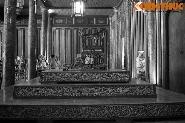 Lịch sử ngai vàng nhà Nguyễn không lay chuyển từ xưa đến nay - Hình 3 Lich su ngai vang nha Nguyen khong lay chuyen tu xua den nay-Hinh-3