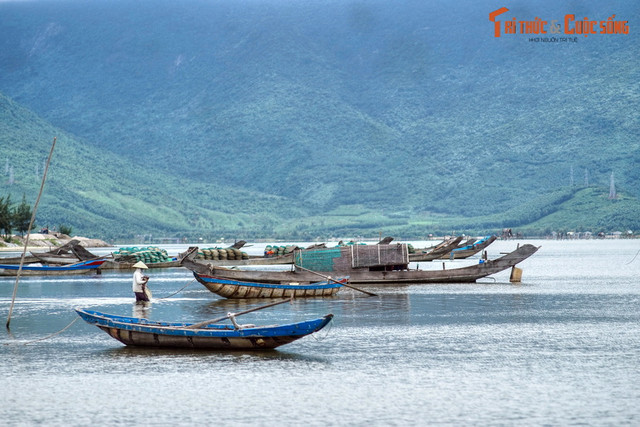 Mãn nhãn cảnh tượng tuyệt vời trên đường từ Huế đi Đà Nẵng - Hình 8 Man nhan canh tuong tuyet voi tren duong tu Hue di Da Nang-Hinh-8