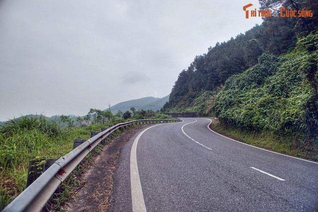 Mãn nhãn cảnh tượng tuyệt vời trên đường từ Huế đi Đà Nẵng - Hình 5 Man nhan canh tuong tuyet voi tren duong tu Hue di Da Nang-Hinh-5