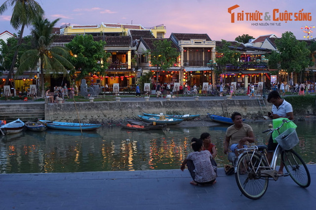 Nhung khung canh o pho co Hoi An khien du khach quen loi ve-Hinh-10