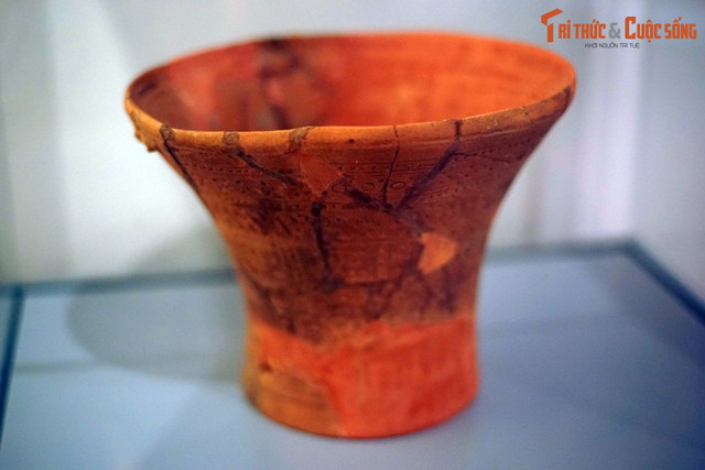 Ngam nhung vat chung quy gia cua thoi ky Van hoa Phung Nguyen-Hinh-9