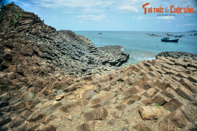 Phú Yên cực yên bình qua loạt ảnh hấp dẫn - Hình 10 Phu Yen cuc yen binh qua loat anh hap dan-Hinh-10