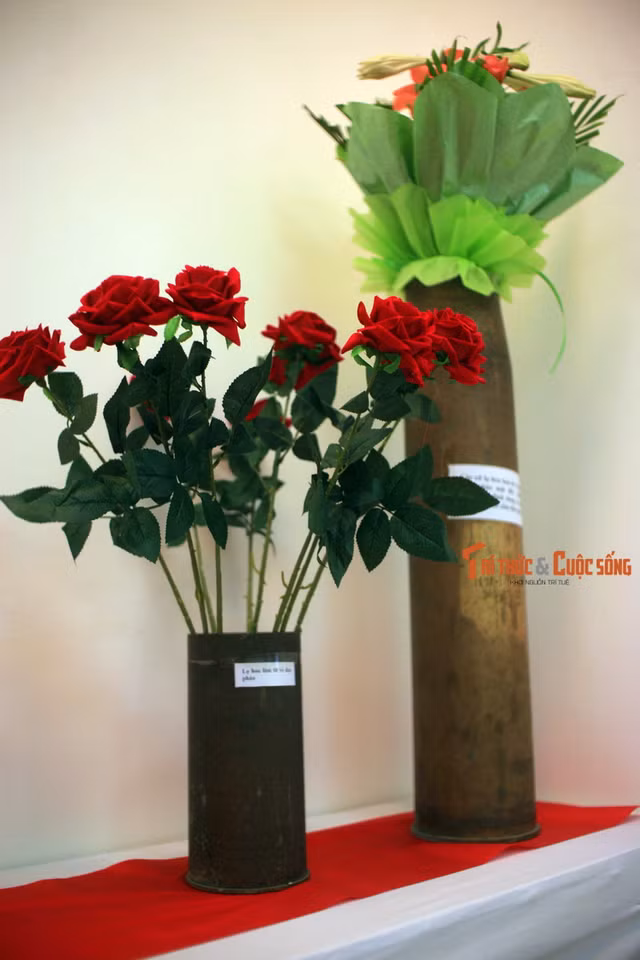 Suc sang tao doc dao cua nguoi Viet tu vo bom dan, xac may bay-Hinh-3