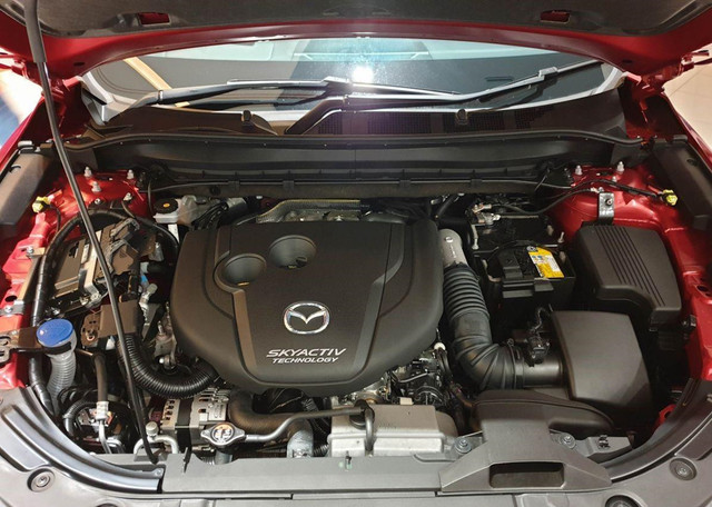 Mazda CX-8 đối đầu Toyota Fortuner, đại chiến xe 7 chỗ phong cách Nhật - Hình 6 Mazda CX-8 doi dau Toyota Fortuner, dai chien xe 7 cho phong cach Nhat-Hinh-6