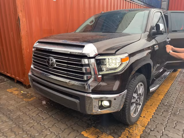 Nhap khau o to thang 7 tang manh, so voi cung ky va so voi thang truoc-Hinh-2