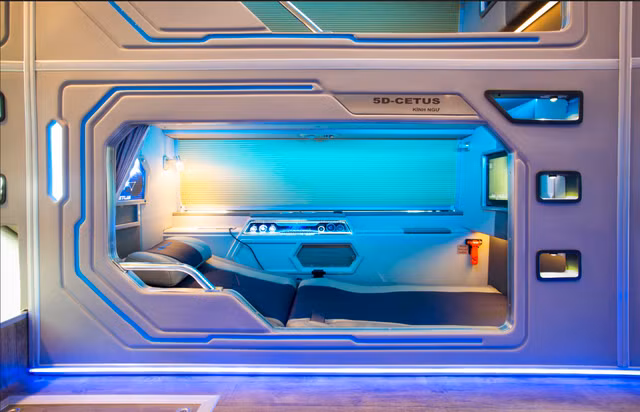 Thaco Mobihome ra mat hai dong xe bus giuong nam Hang khong mat dat-Hinh-12