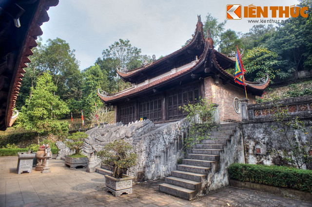 Thưởng ngoạn khu đền cổ hoành tráng nhất Thanh Hoá - Hình 4 Thuong ngoan khu den co hoanh trang nhat Thanh Hoa-Hinh-4