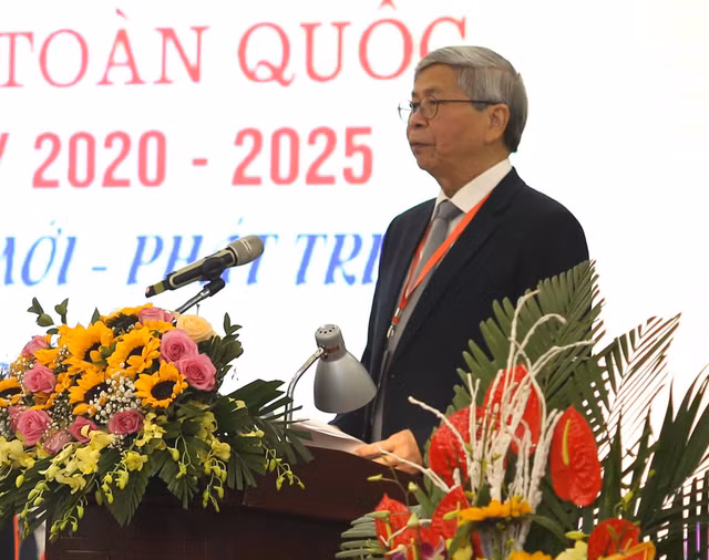 Thu tuong du Dai hoi dai bieu toan quoc Lien hiep cac Hoi Khoa hoc va Ky thuat Viet Nam lan thu VIII-Hinh-5