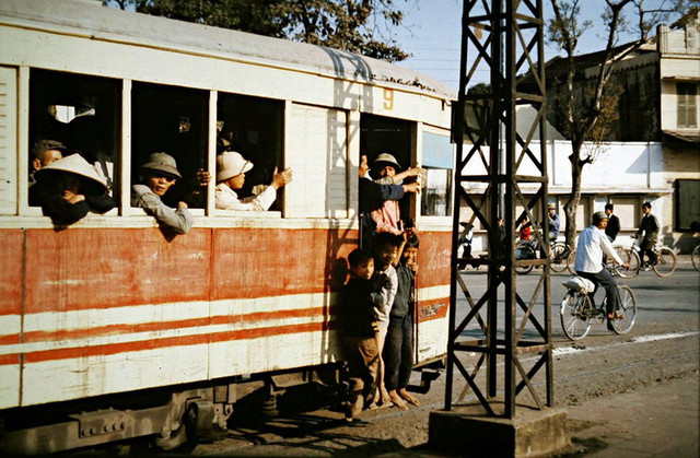 Cuộc sống ở Hà Nội năm 1979 cực đặc sắc qua loạt ảnh hiếm - Hình 3 Cuoc song o Ha Noi nam 1979 cuc dac sac qua loat anh hiem-Hinh-3