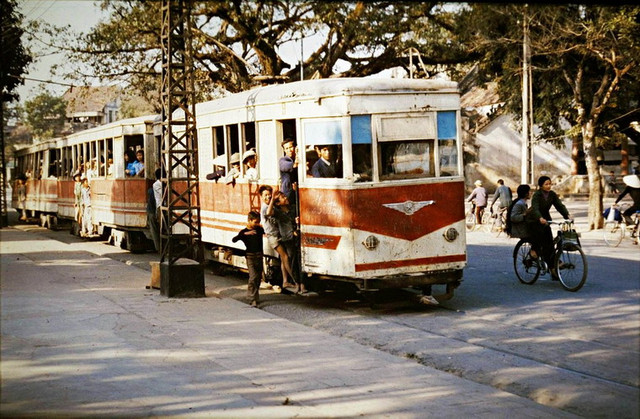 Cuộc sống ở Hà Nội năm 1979 cực đặc sắc qua loạt ảnh hiếm - Hình 4 Cuoc song o Ha Noi nam 1979 cuc dac sac qua loat anh hiem-Hinh-4