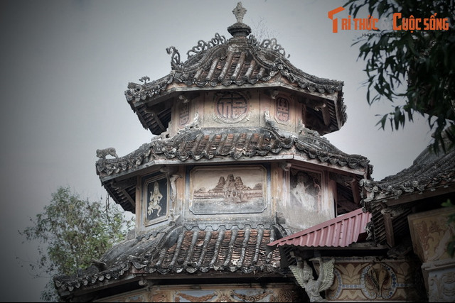 Hé lộ thân thế chủ nhân nằm trong lăng mộ cổ độc đáo nhất Trà Vinh - Hình 6 He lo than the chu nhan nam trong lang mo co doc dao nhat Tra Vinh-Hinh-6