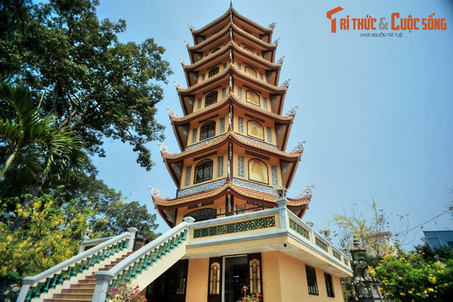 Ngôi chùa nổi tiếng nhất Bình Dương có những điều đặc biệt nào? - Hình 8 Ngoi chua noi tieng nhat Binh Duong co nhung dieu dac biet nao?-Hinh-8
