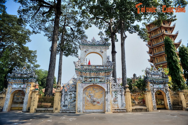Ngôi chùa nổi tiếng nhất Bình Dương có những điều đặc biệt nào? Ngoi chua noi tieng nhat Binh Duong co nhung dieu dac biet nao?