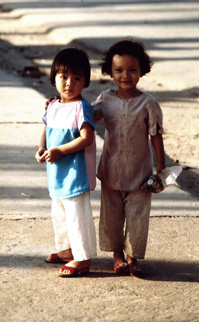 Ngắm Vũng Tàu năm 1988 qua những góc ảnh lạ - Hình 11 Ngam Vung Tau nam 1988 qua nhung goc anh la-Hinh-11