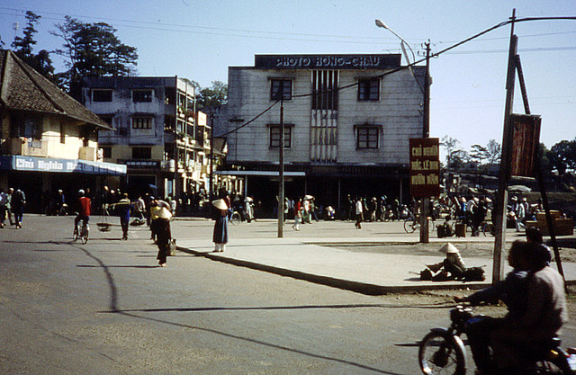 Ảnh độc lạ về miền Trung - Tây Nguyên năm 1986 - Hình 11 Anh doc la ve mien Trung - Tay Nguyen nam 1986-Hinh-11