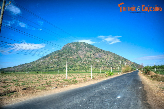 Du ngoạn 3 kỳ quan nức tiếng của vùng đất Tây Ninh - Hình 2 Du ngoan 3 ky quan nuc tieng cua vung dat Tay Ninh-Hinh-2