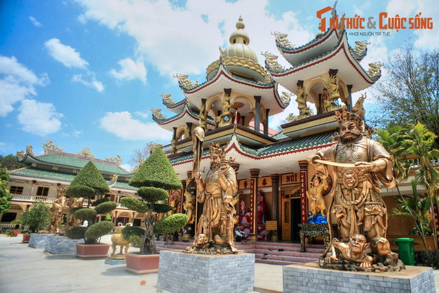 Du ngoạn 3 kỳ quan nức tiếng của vùng đất Tây Ninh - Hình 8 Du ngoan 3 ky quan nuc tieng cua vung dat Tay Ninh-Hinh-8