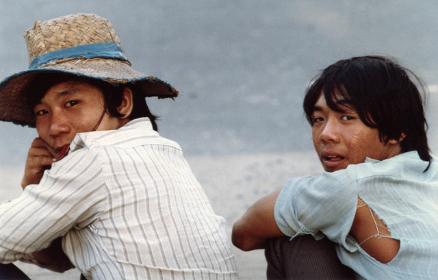 Một "thời trai trẻ" của cư dân Vũng Tàu năm 1988 - Hình 8 Mot