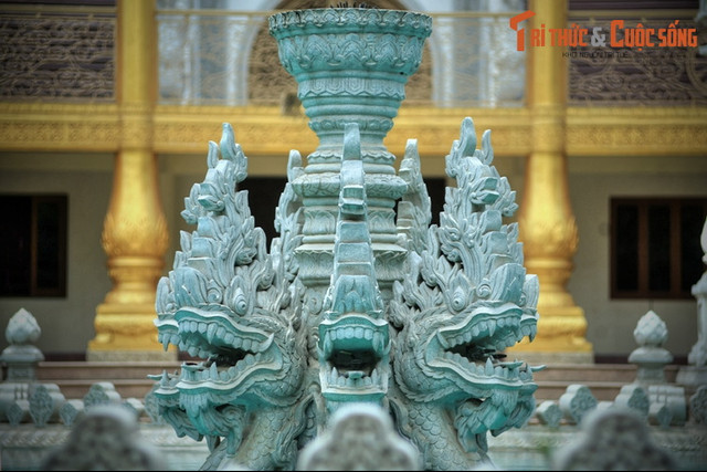 Biết gì về tòa bảo tháp có kiến trúc ấn tượng nhất Việt Nam? - Hình 10 Biet gi ve toa bao thap co kien truc an tuong nhat Viet Nam?-Hinh-10
