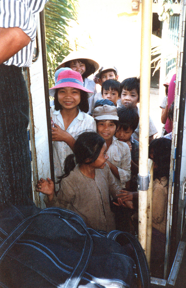 Chùm ảnh cuộc sống người dân ở Nha Trang năm 1988 - Hình 3 Chum anh cuoc song nguoi dan o Nha Trang nam 1988-Hinh-3