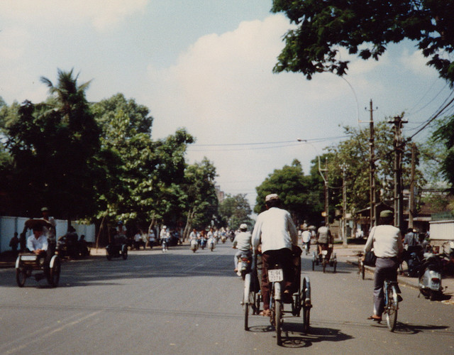 Trải nghiệm giao thông đặc sắc ở TP. HCM năm 1988 - Hình 14 Trai nghiem giao thong dac sac o TP. HCM nam 1988-Hinh-14