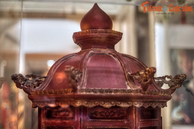 Giới quý tộc Nam bộ xưa dùng mâm trầu khủng thế nào? - Hình 4 Gioi quy toc Nam bo xua dung mam trau khung the nao?-Hinh-4