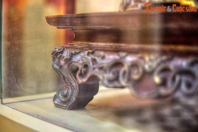 Giới quý tộc Nam bộ xưa dùng mâm trầu khủng thế nào? - Hình 11 Gioi quy toc Nam bo xua dung mam trau khung the nao?-Hinh-11