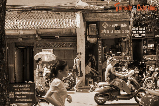 Khám phá phố đổi tiền nổi tiếng Hà Nội xưa - Hình 5 Kham pha pho doi tien noi tieng Ha Noi xua-Hinh-5