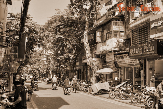 Khám phá phố đổi tiền nổi tiếng Hà Nội xưa Kham pha pho doi tien noi tieng Ha Noi xua