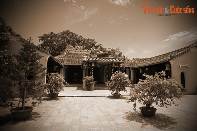 Khám phá sự huyền bí của tục thờ bà Đại Càn ở phố cổ Hội An - Hình 2 Kham pha su huyen bi cua tuc tho ba Dai Can o pho co Hoi An-Hinh-2