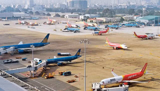 Bo GTVT phai bao cao Thu tuong ve nhan luc nganh hang khong trong thang 6