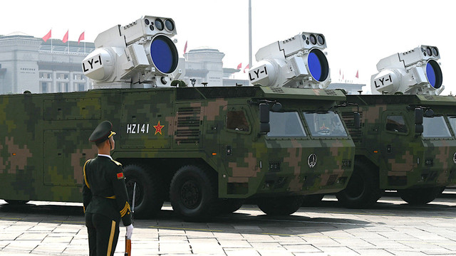 ly-1-laser-2025-china-parade.jpg