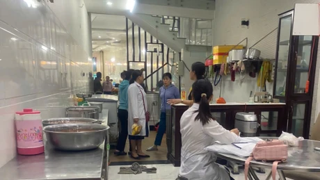 Nguyên nhân vụ ngộ độc bánh mì Hồng Vân được tiết lộ