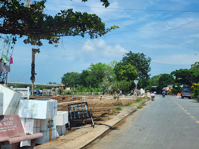 Tra Vinh: Can canh cong trinh chinh trang bo ke song Long Toan-Hinh-5