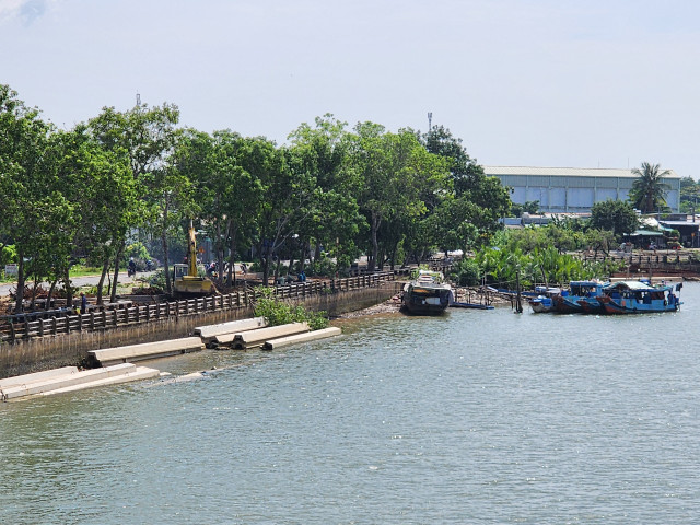 Tra Vinh: Can canh cong trinh chinh trang bo ke song Long Toan-Hinh-6