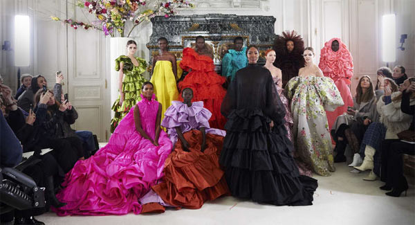 7 bộ sưu tập xa xỉ, tuyệt đỉnh nhất Haute Couture 2019 - Hình 2 7 bo suu tap xa xi, tuyet dinh nhat Haute Couture 2019-Hinh-2