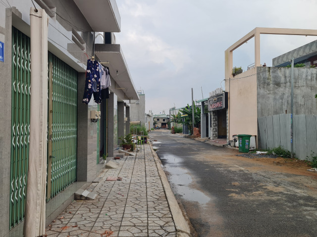 Mấy chục căn nhà “tàng hình” trước cơ quan chức năng tại Tam Phước, TP Biên Hoà ? - Hình 3 May chuc can nha “tang hinh” truoc co quan chuc nang tai Tam Phuoc, TP Bien Hoa ?-Hinh-3
