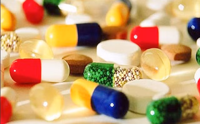 Nhung hang duoc nao bi phat vi thuoc kem chat luong?